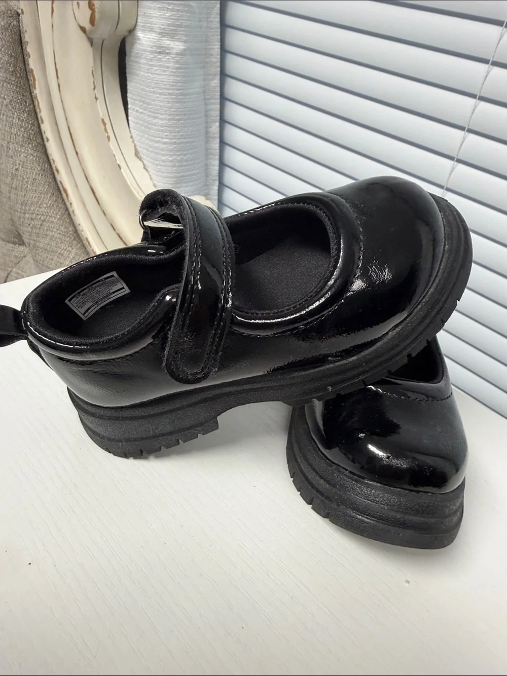 OshKosh Bgosh shiny black